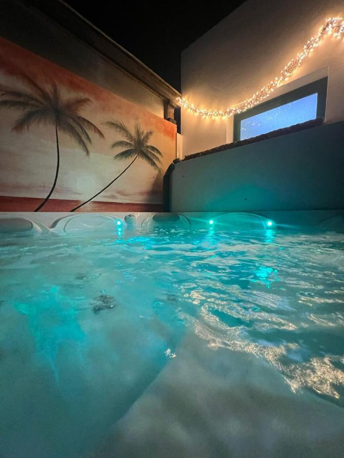Casa Orilla! Beautiful Private Holiday Villa With Hot Tub Ла-Оліва Екстер'єр фото