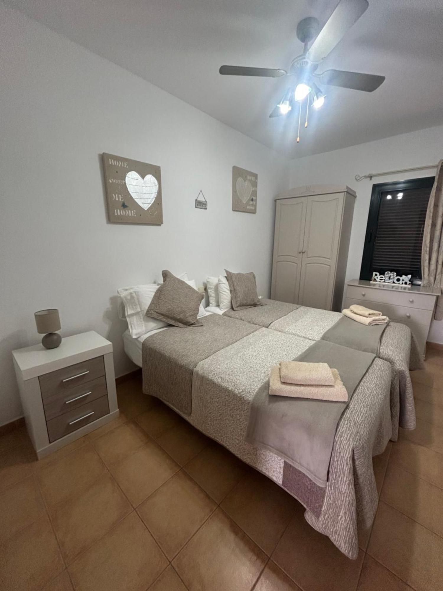 Casa Orilla! Beautiful Private Holiday Villa With Hot Tub Ла-Оліва Екстер'єр фото